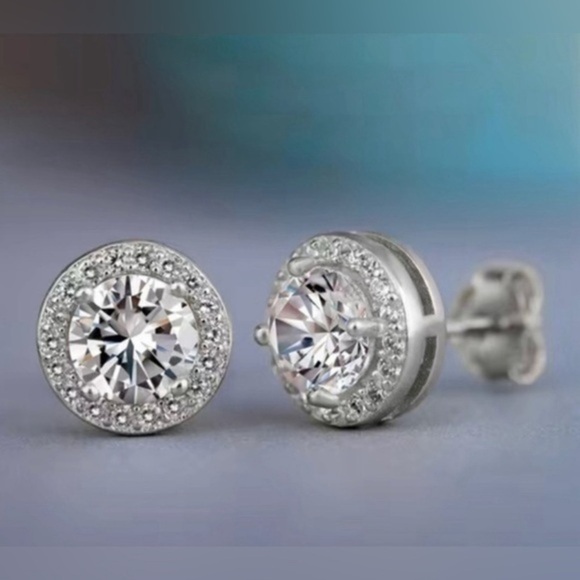Boutique Jewelry - Silver Rhinestone Stud Earrings